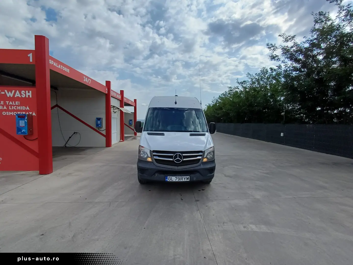 Mercedes-Sprinter