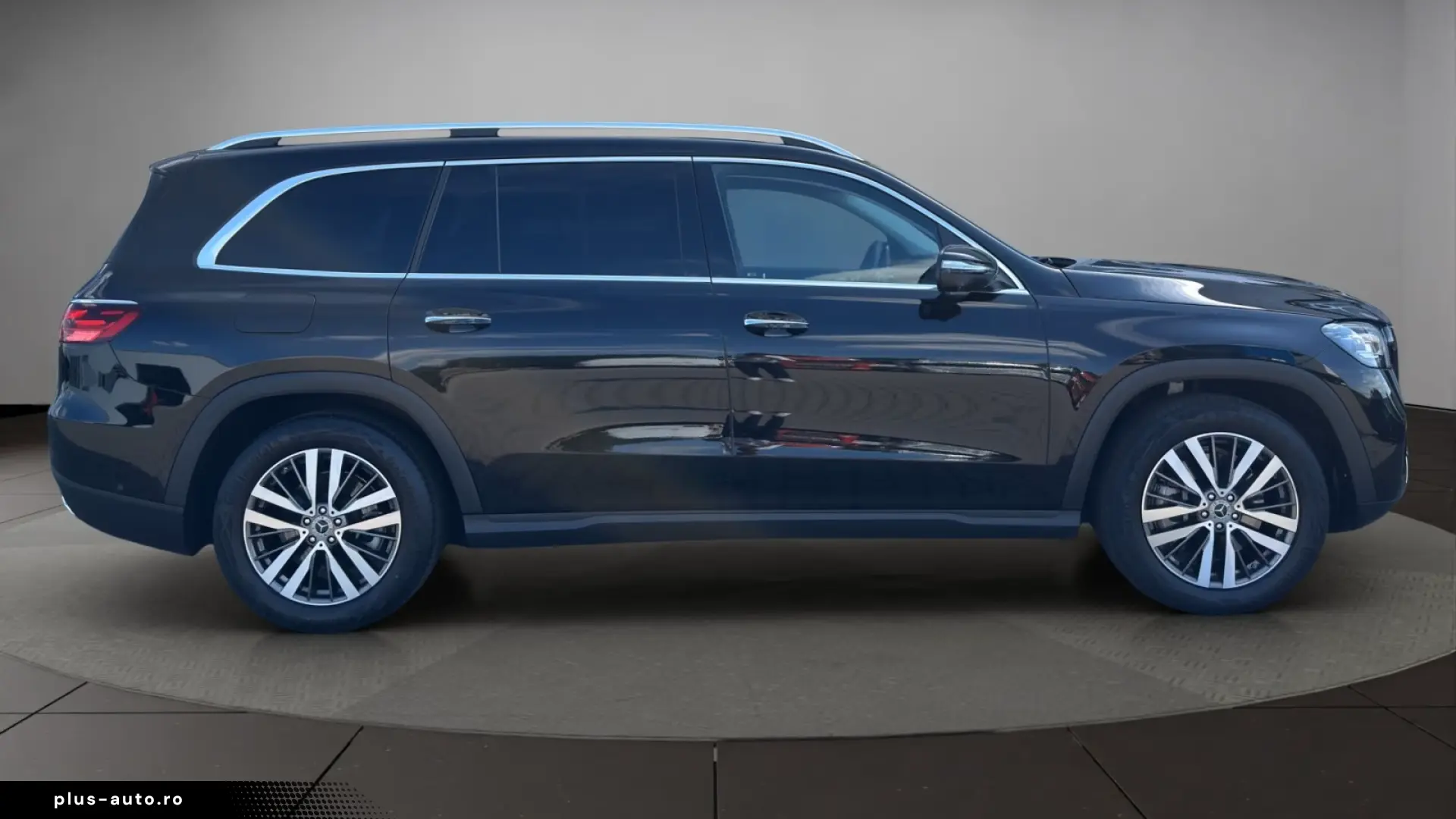 Mercedes-Benz GLS 450 d 4MATIC   7 LOCURI • PREMIUM PLUS