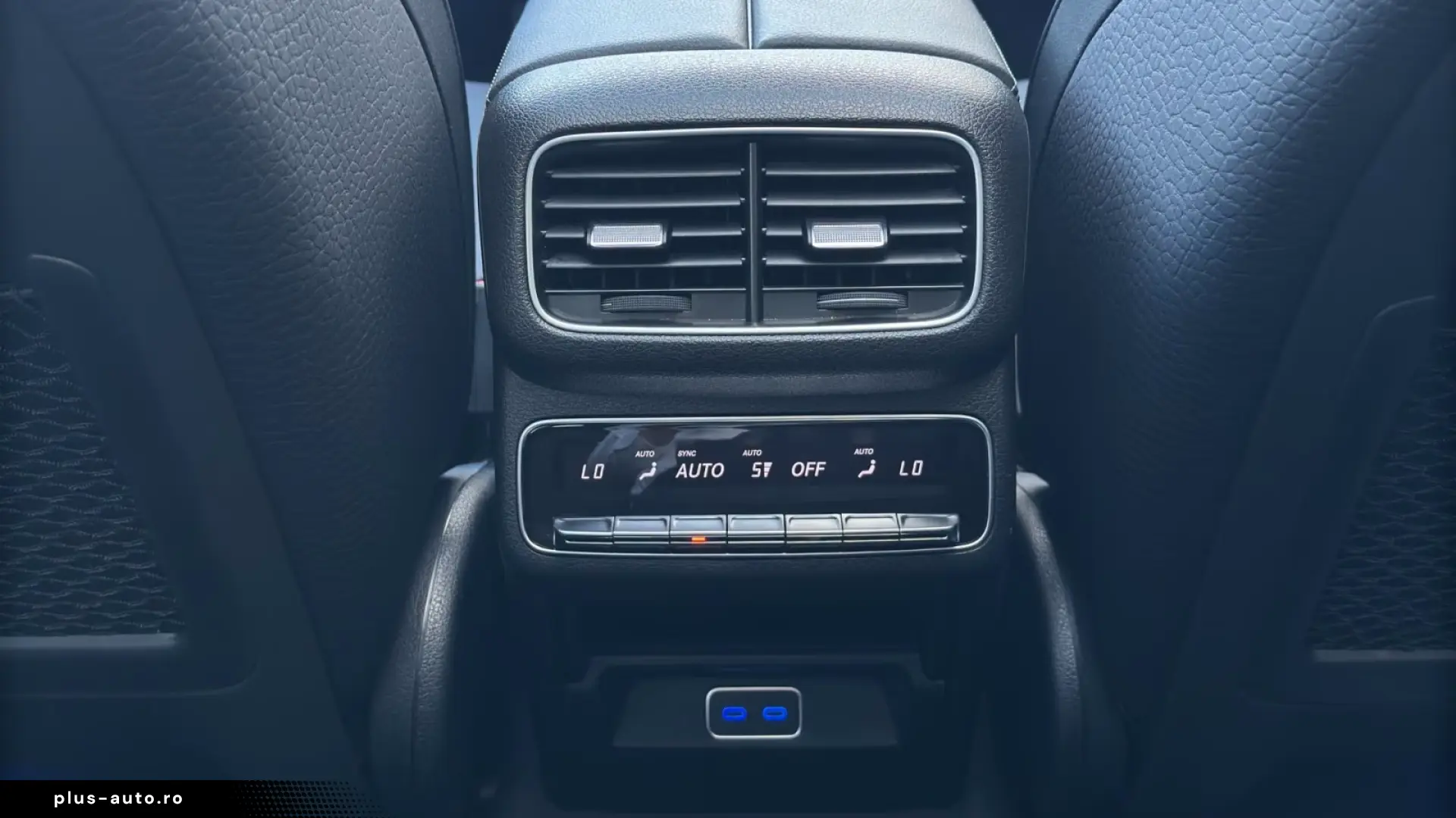 Mercedes-Benz GLS 450 d 4MATIC   7 LOCURI • PREMIUM PLUS
