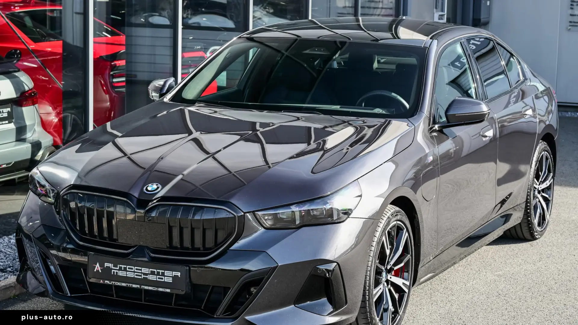 BMW 550e xDrive G60   M SPORT PRO B&W PANO HUD 360