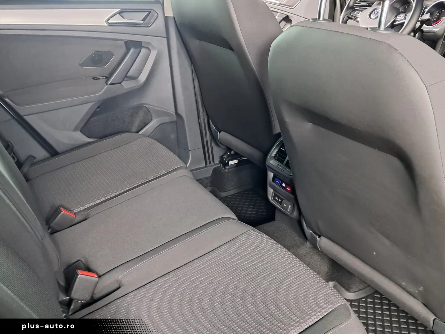 VOLKSWAGEN TIGUAN TRENDLINE 1.5TSI ACT DSG 150CP 2020