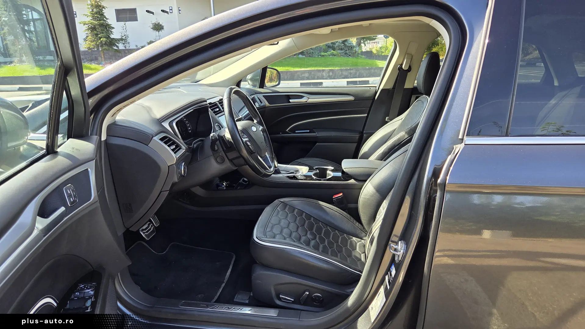 Ford Mondeo Vignale 2.0 TDCi 180 CP AWD – POWERSHIFT