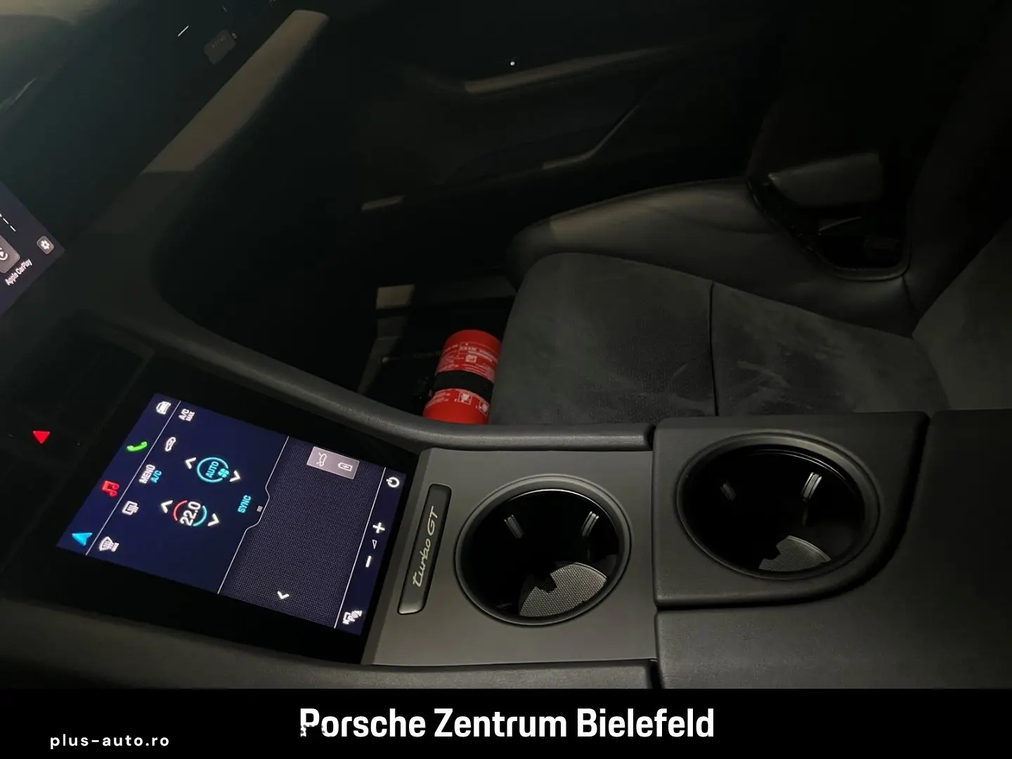 PORSCHE Taycan Turbo GT mit Weissach-Paket Purplesky LED