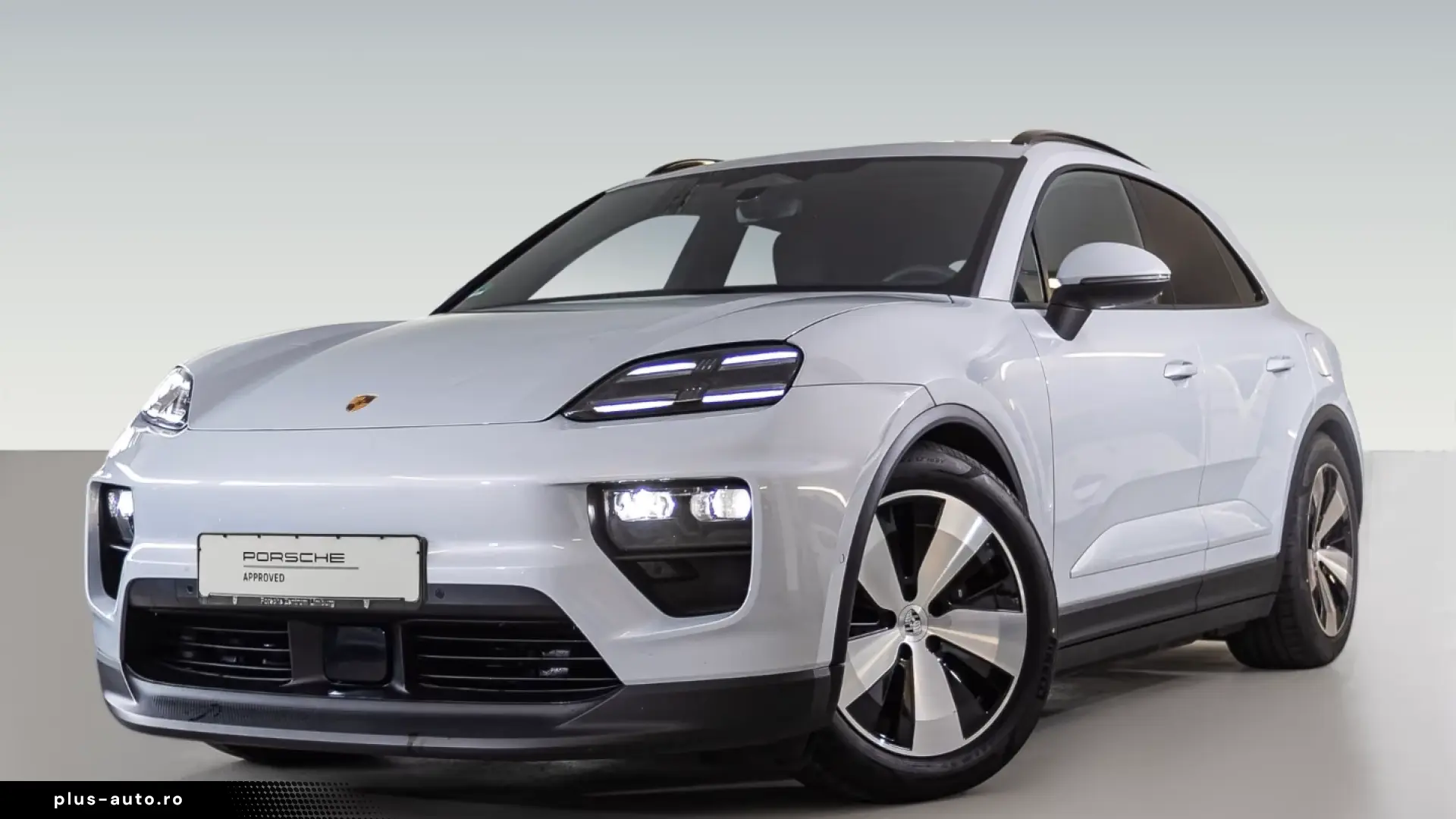 Porsche Macan 4 Abstandstempomat LED-Matrix