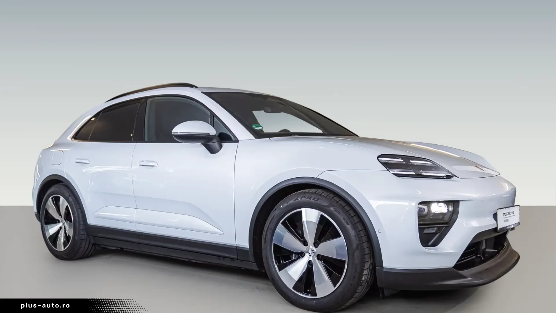 Porsche Macan 4 Abstandstempomat LED-Matrix
