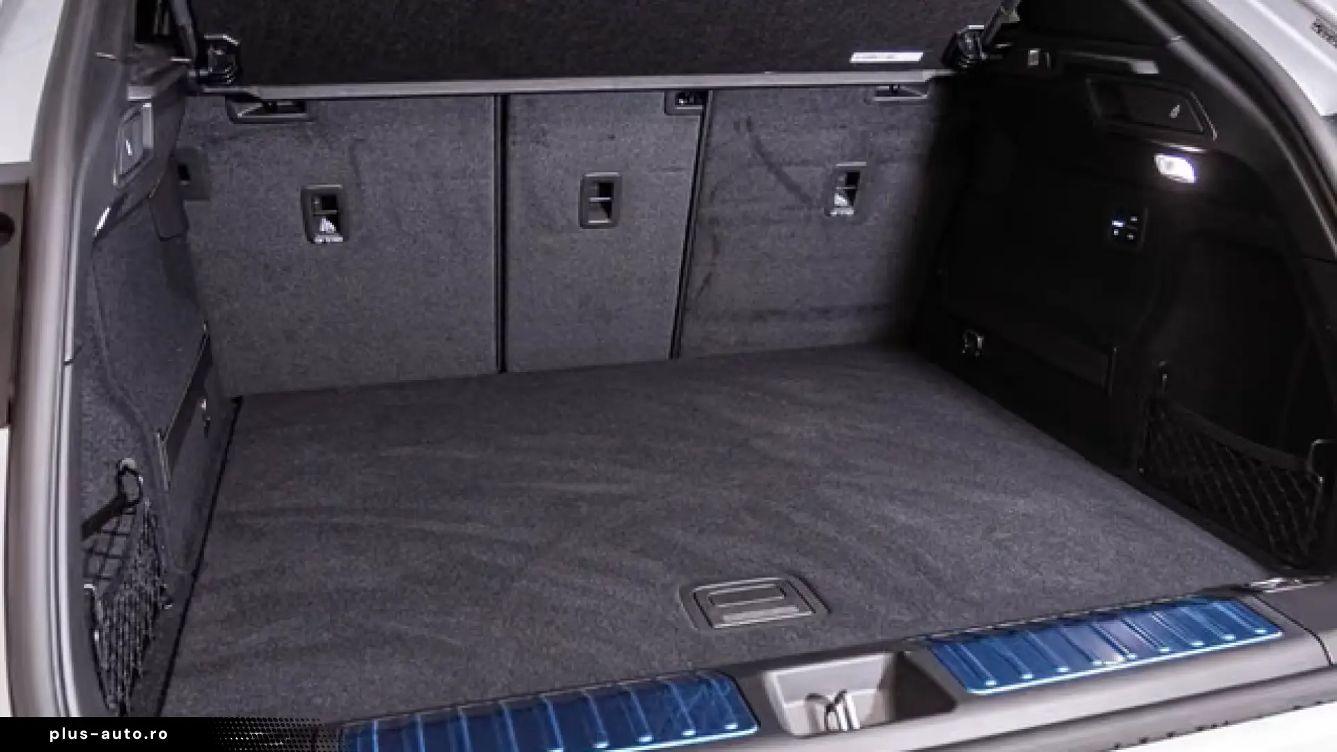 Porsche Macan 4 Abstandstempomat LED-Matrix