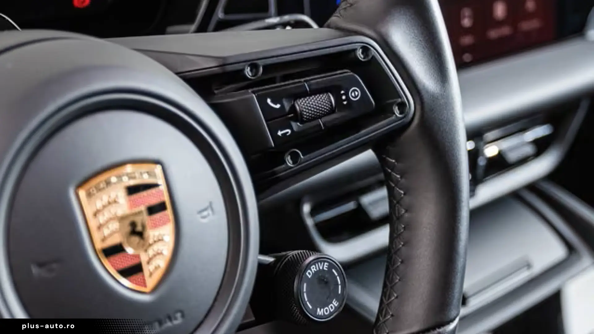 Porsche Macan 4 Abstandstempomat LED-Matrix