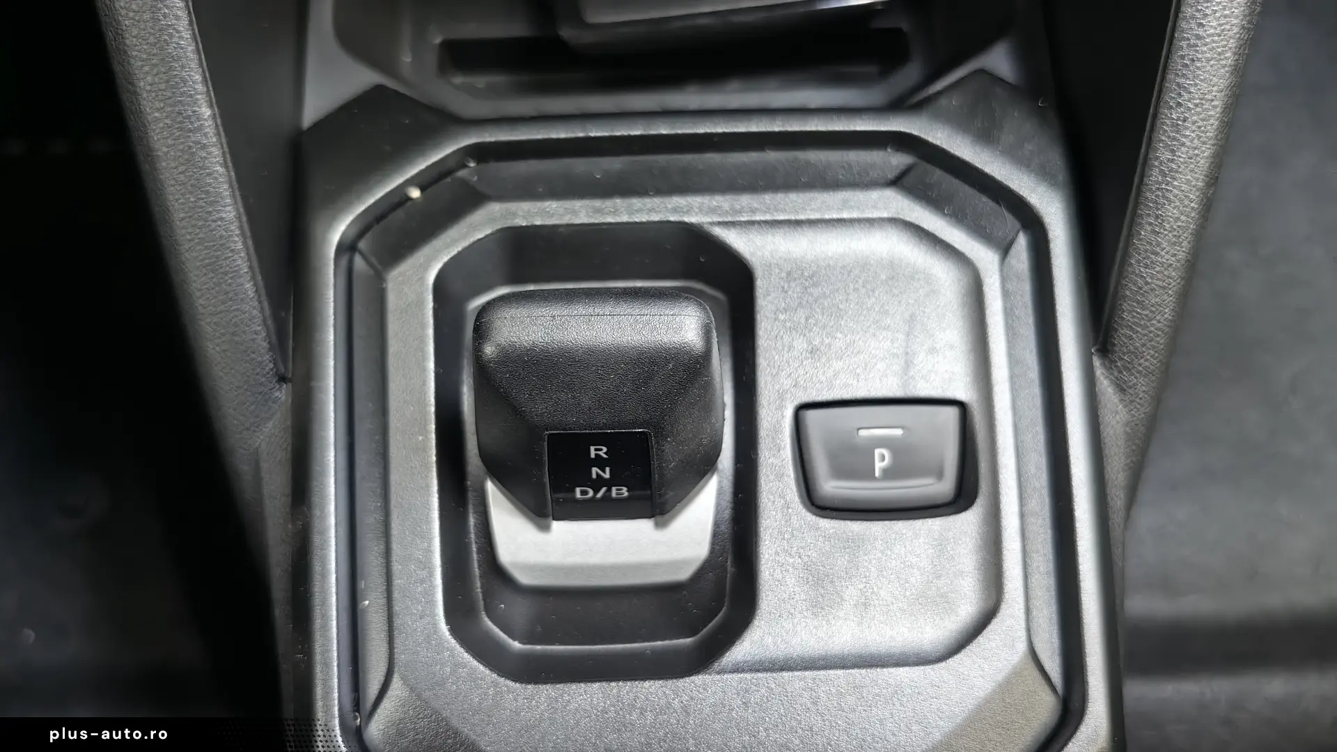 Duster Extreme Hybrid 155 CP Automată   Cold Pack 2   Cameră