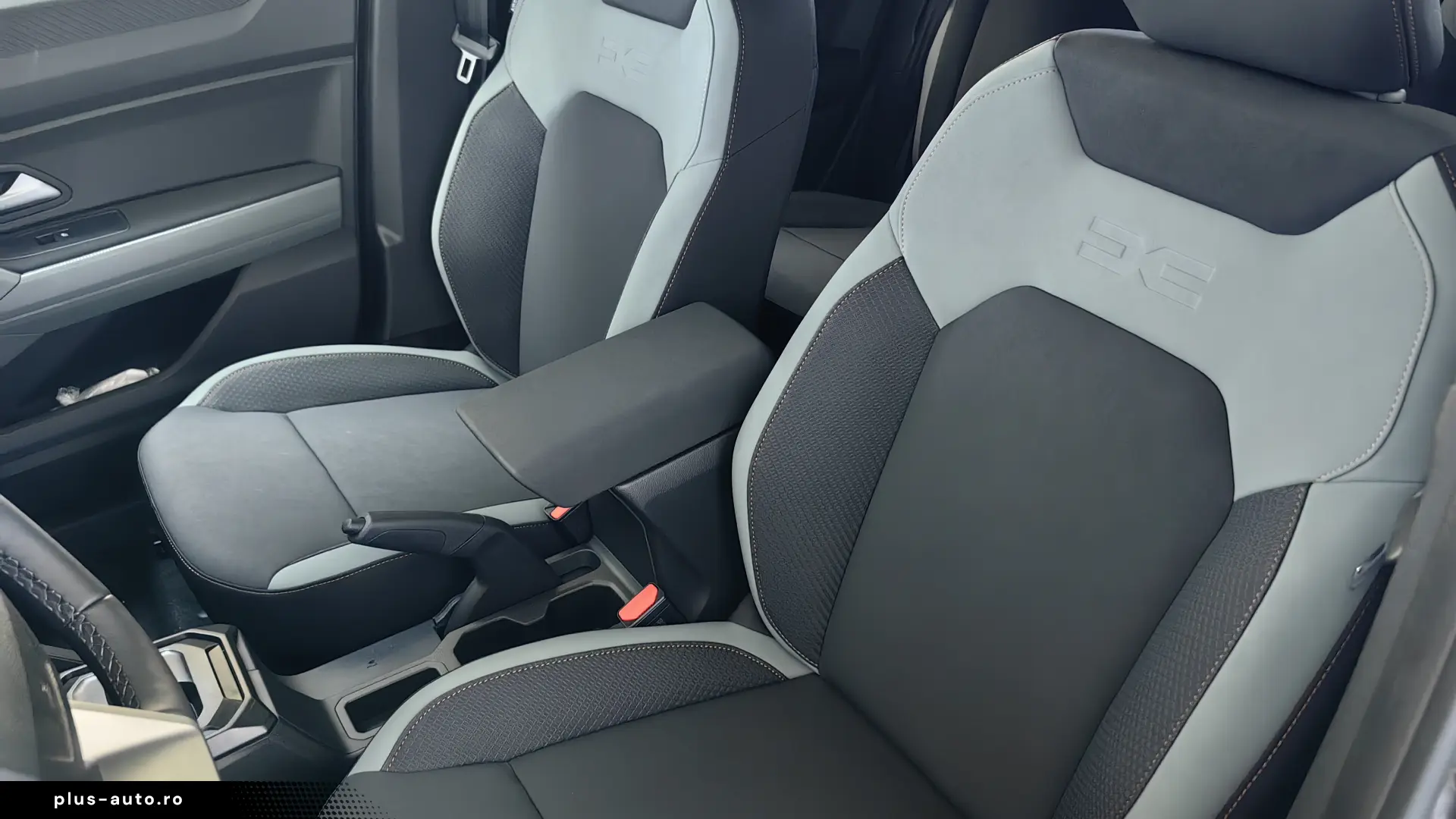 Duster Extreme FULLHybrid 155 CP Automată Cold Pack 2 Cameră