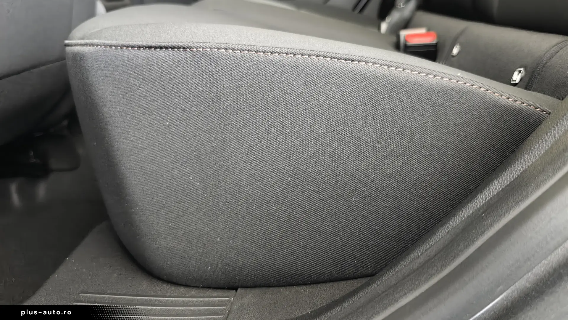 Duster Extreme FULLHybrid 155 CP Automată Cold Pack 2 Cameră