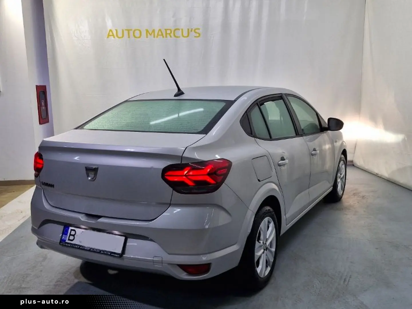 DACIA Logan 2021 — imagine 2