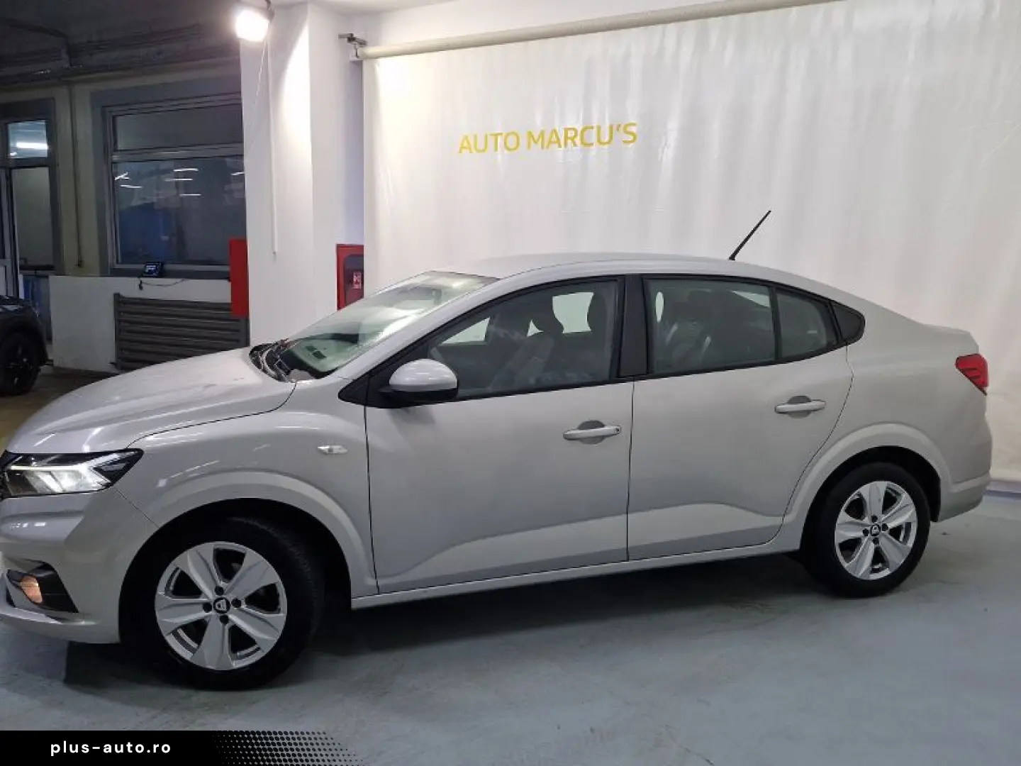 DACIA Logan 2021 — imagine 3