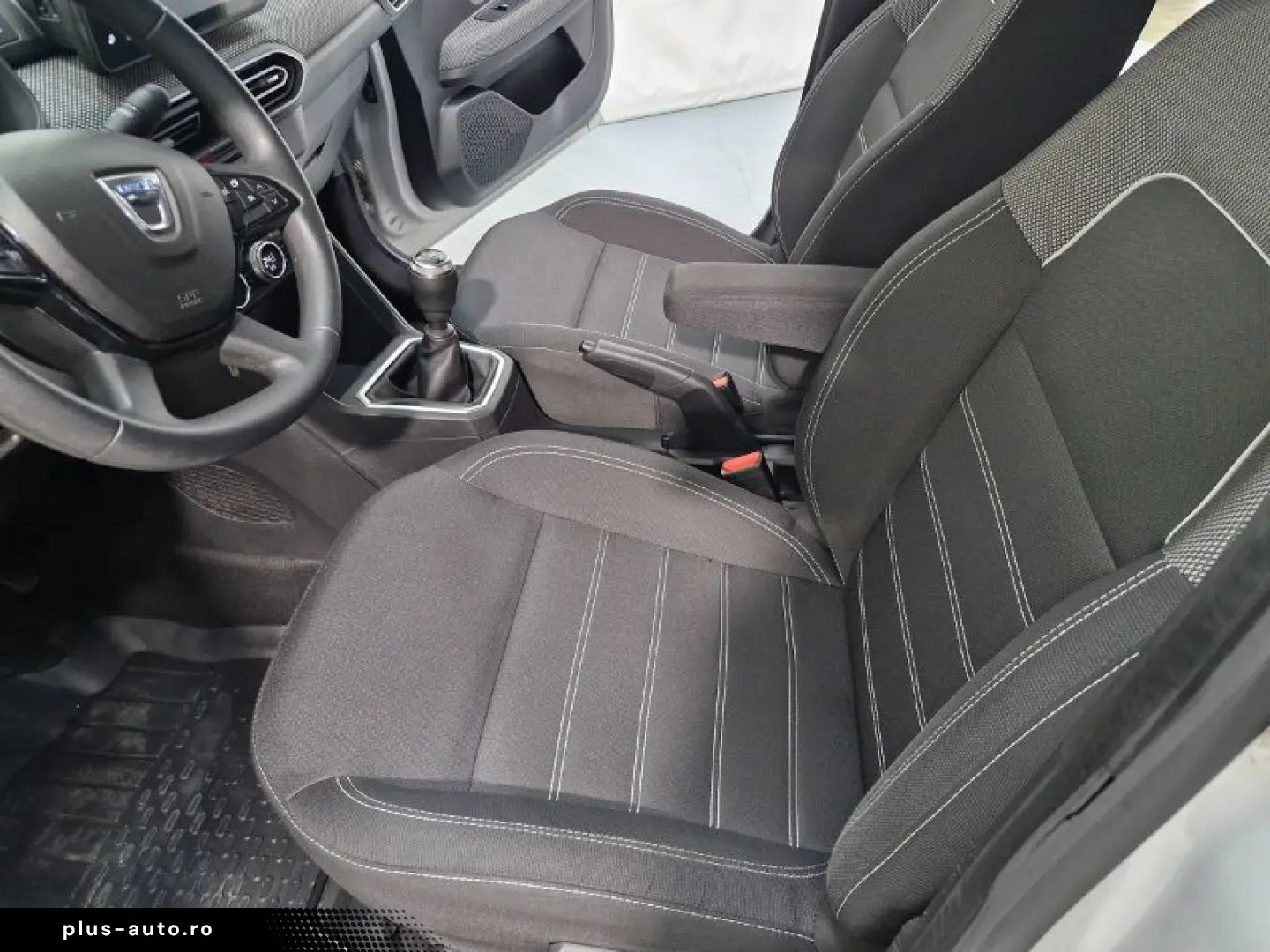DACIA Logan 2021 — imagine 12
