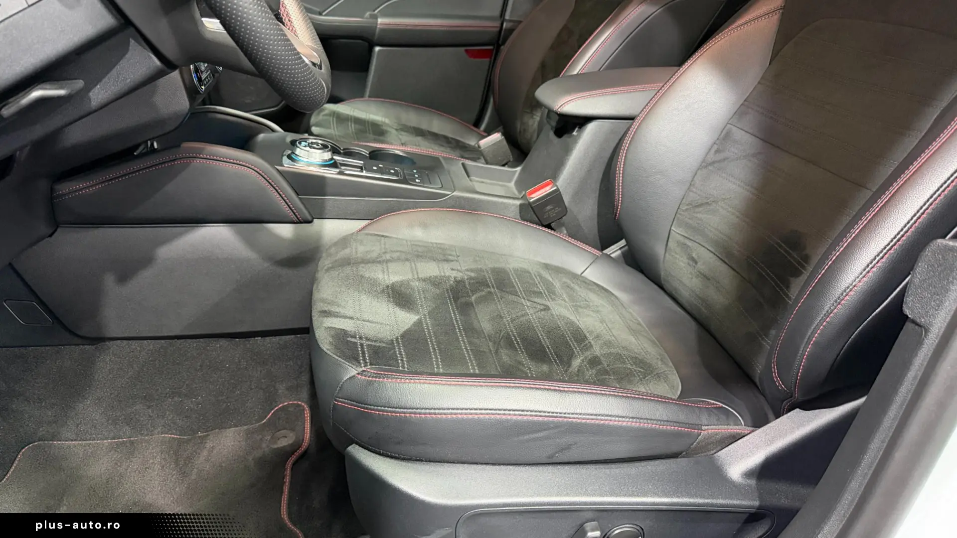 FORD Kuga 2.5 Duratec PHEV ST-LINE X