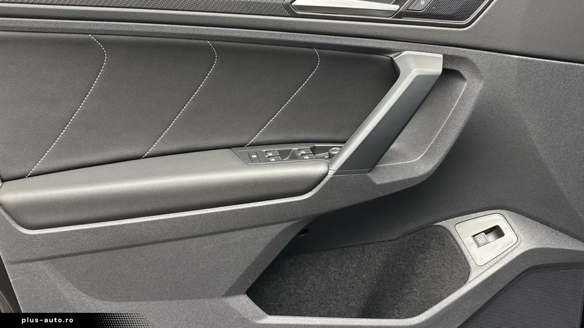 Volkswagen Tiguan R-Line 2.0 TSI DSG 4M