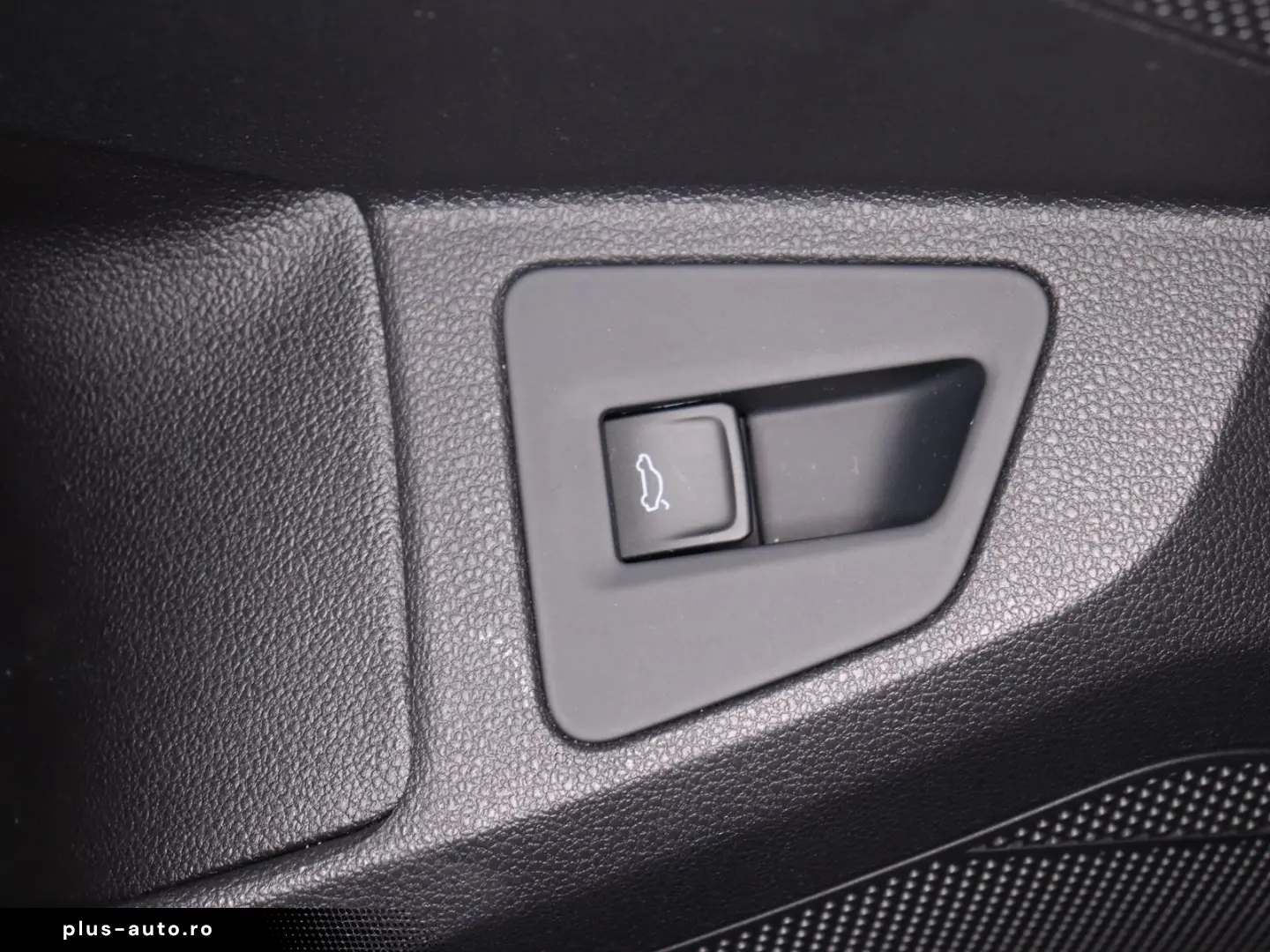 VW Touareg R-Line 3.0TSI 463 -ohne Anzahlung Navi A