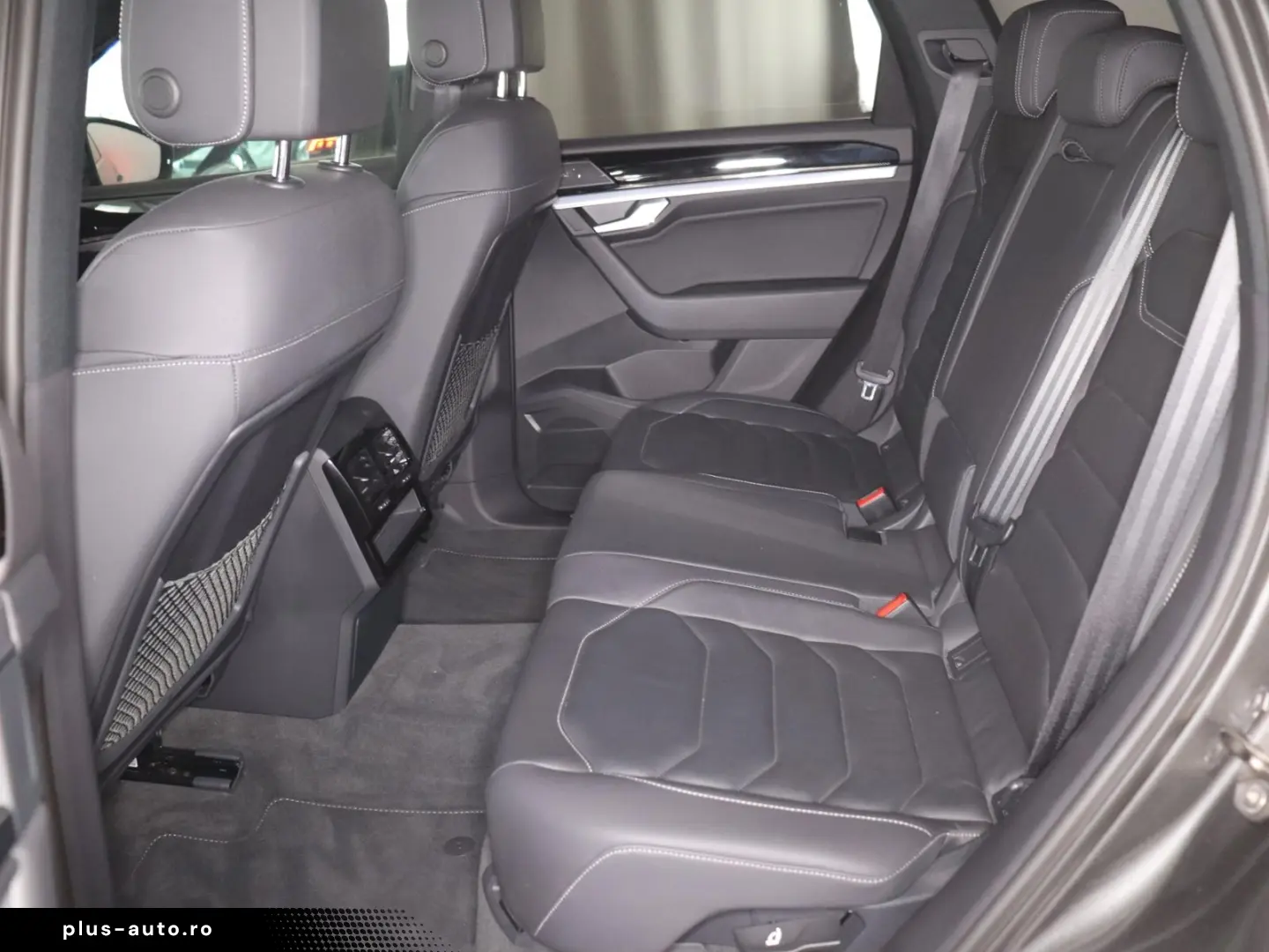 VW Touareg R-Line 3.0TSI 463 -ohne Anzahlung Navi A