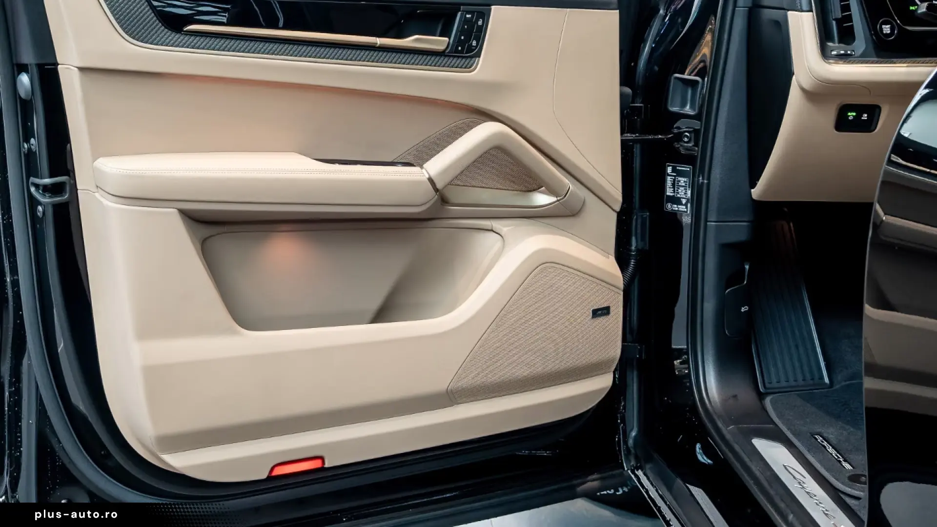 PORSCHE Cayenne 2026 — imagine 13
