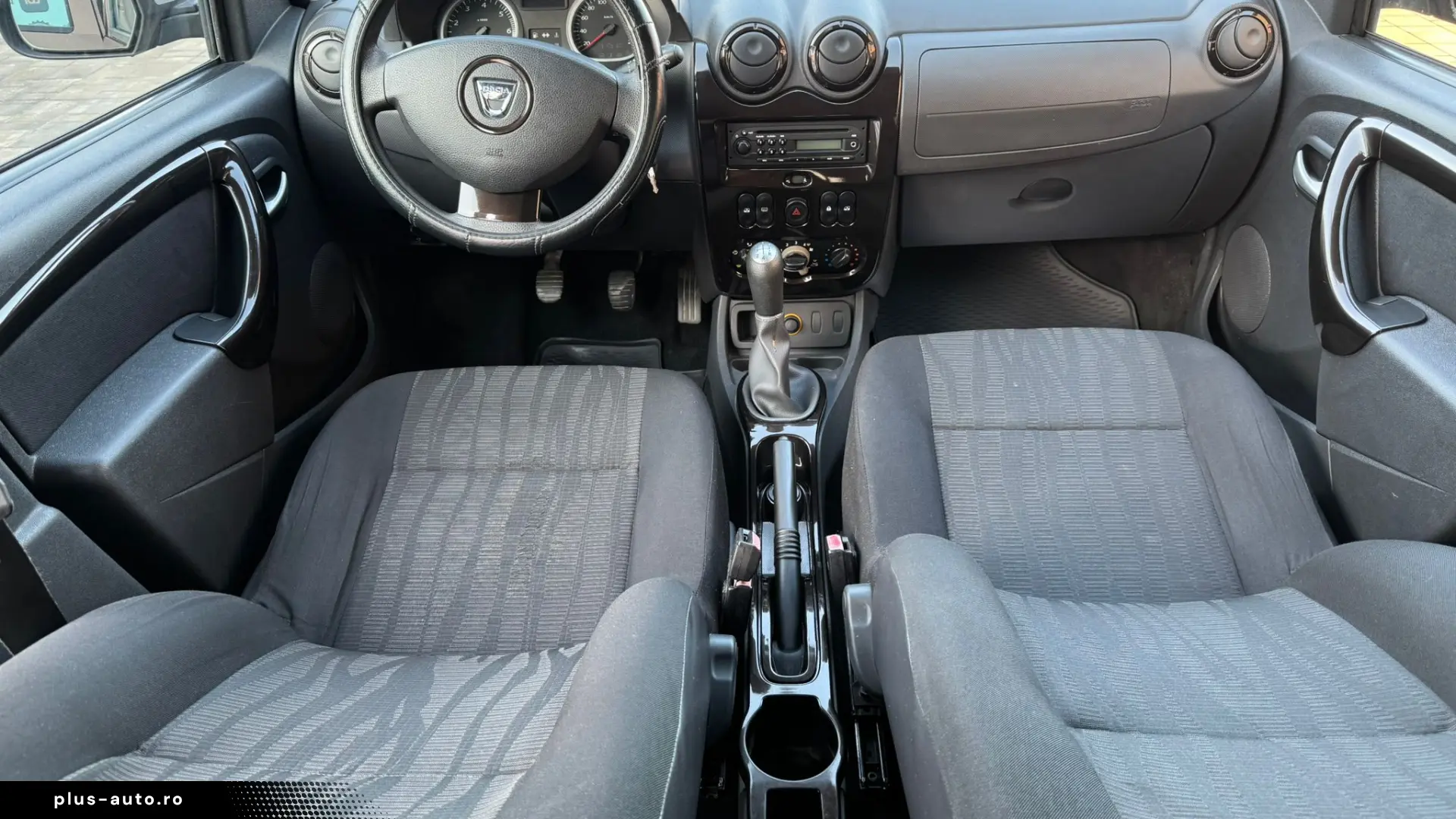 DACIA Duster 2010 — imagine 9