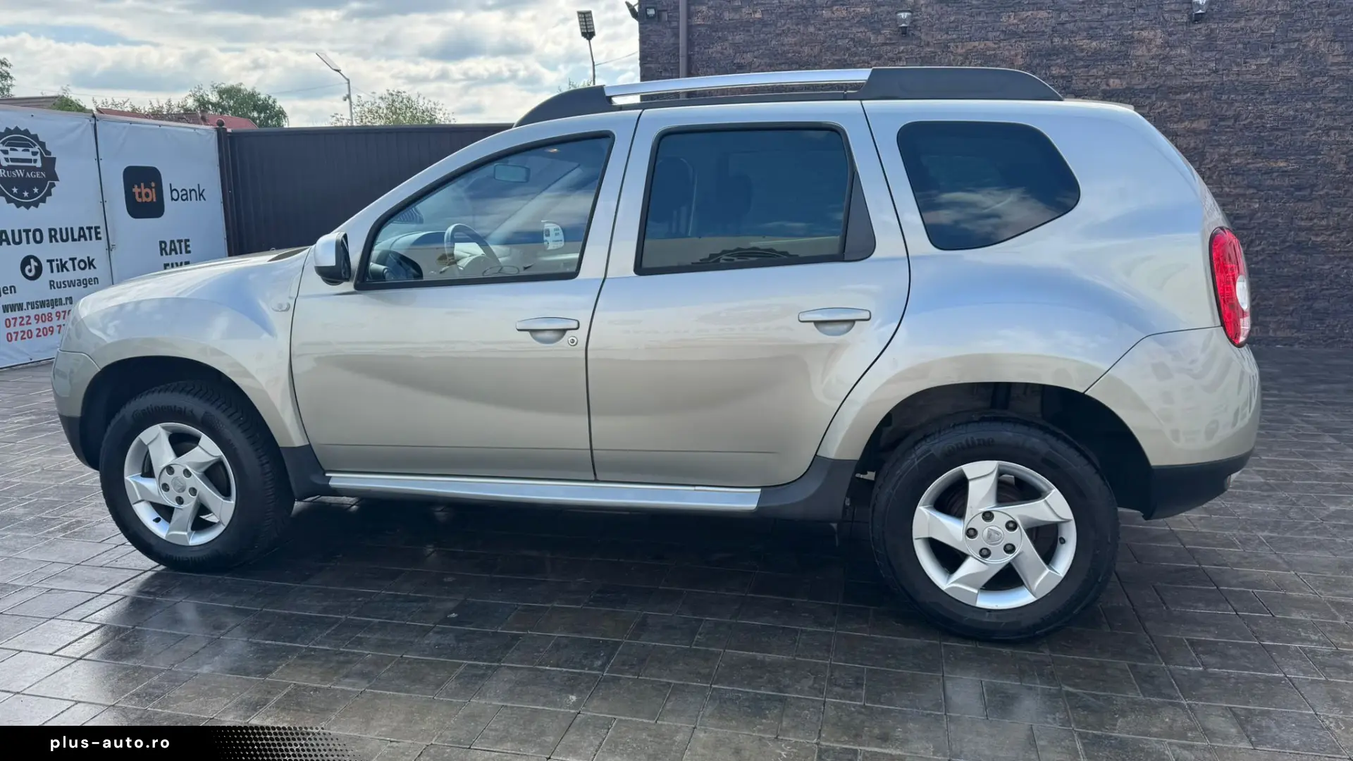 Dacia DUSTER 2011