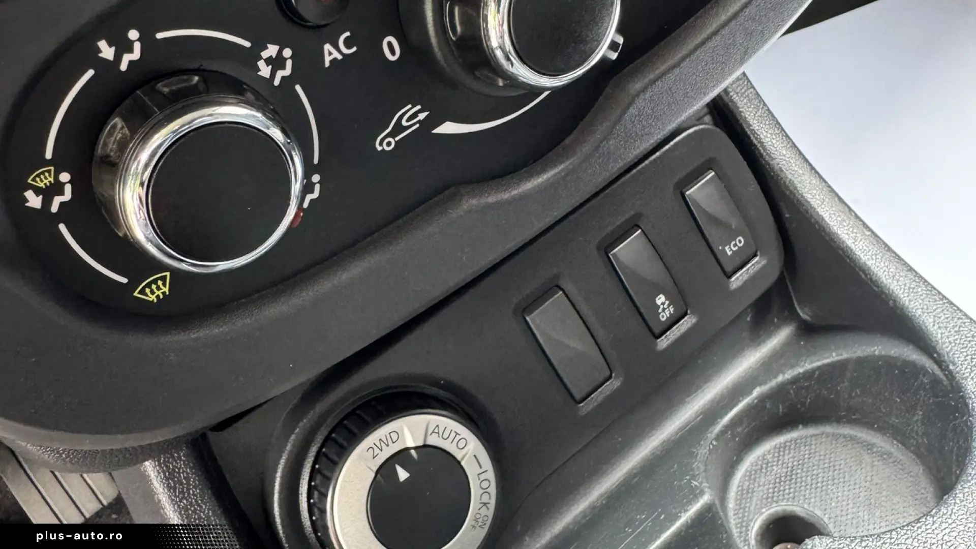 DACIA Duster 2014 — imagine 9