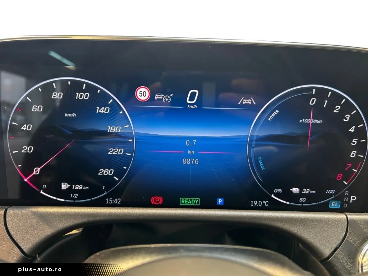 MERCEDES-BENZ E 300 e EQ Avantgarde