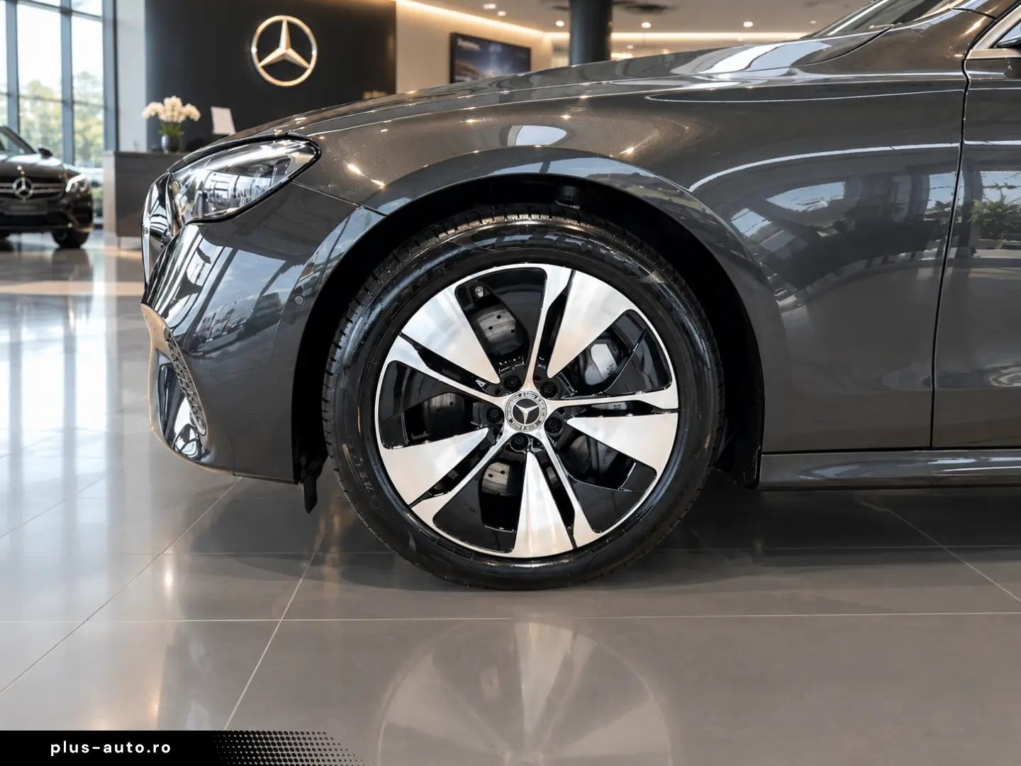 MERCEDES-BENZ E 300 e EQ Avantgarde