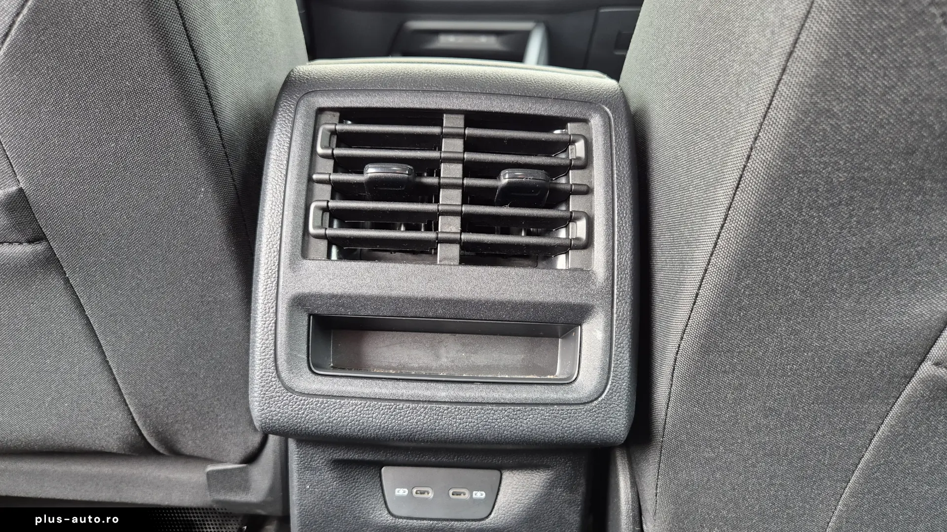 Volkswagen Golf 1.0 eTSI MHEV 110CP DSG Life