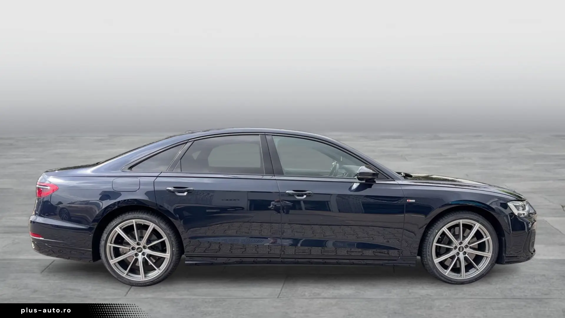 Audi A8 60TFSI S line