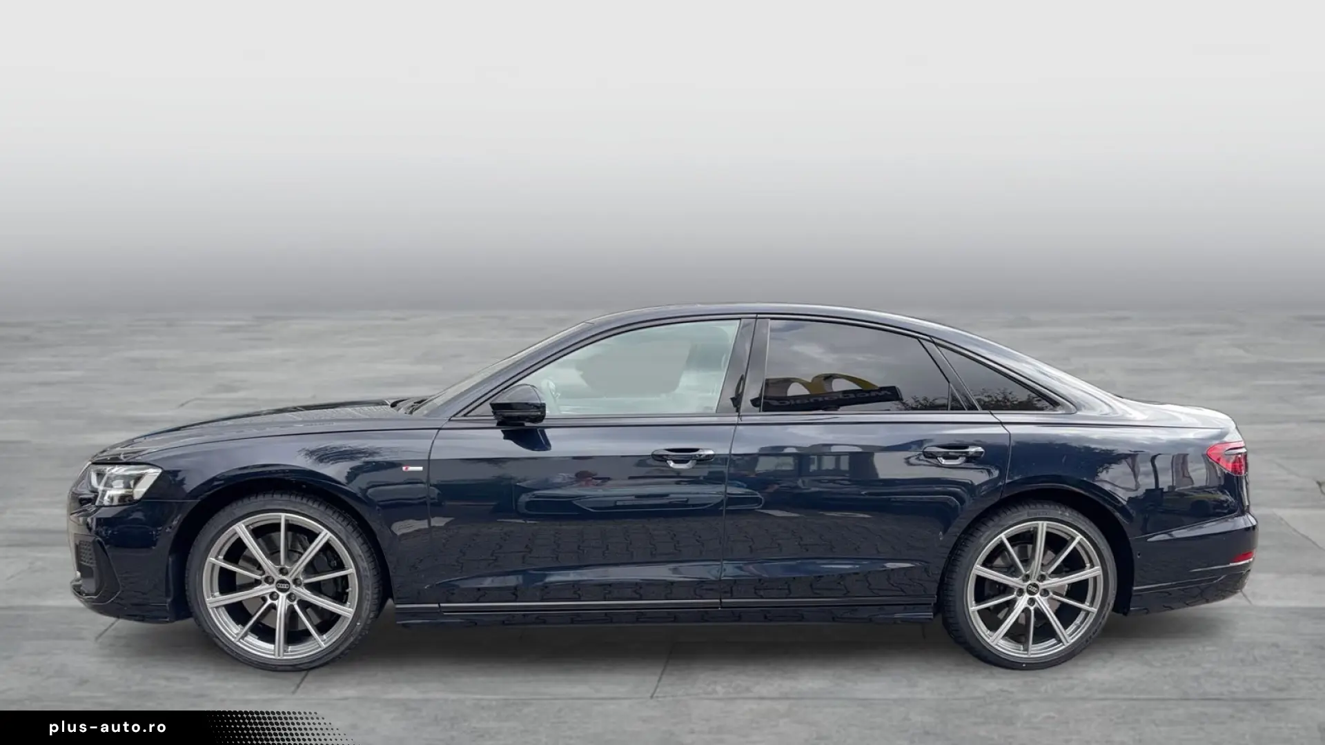 Audi A8 60TFSI S line