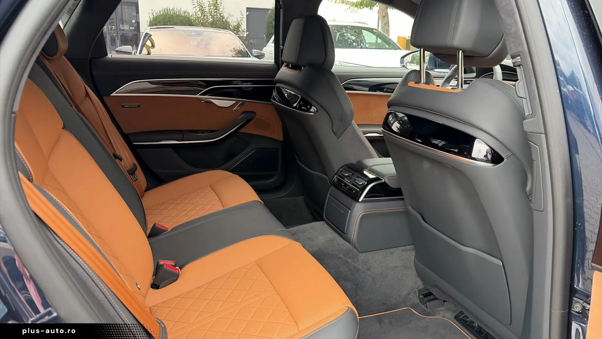 Audi A8 60TFSI S line