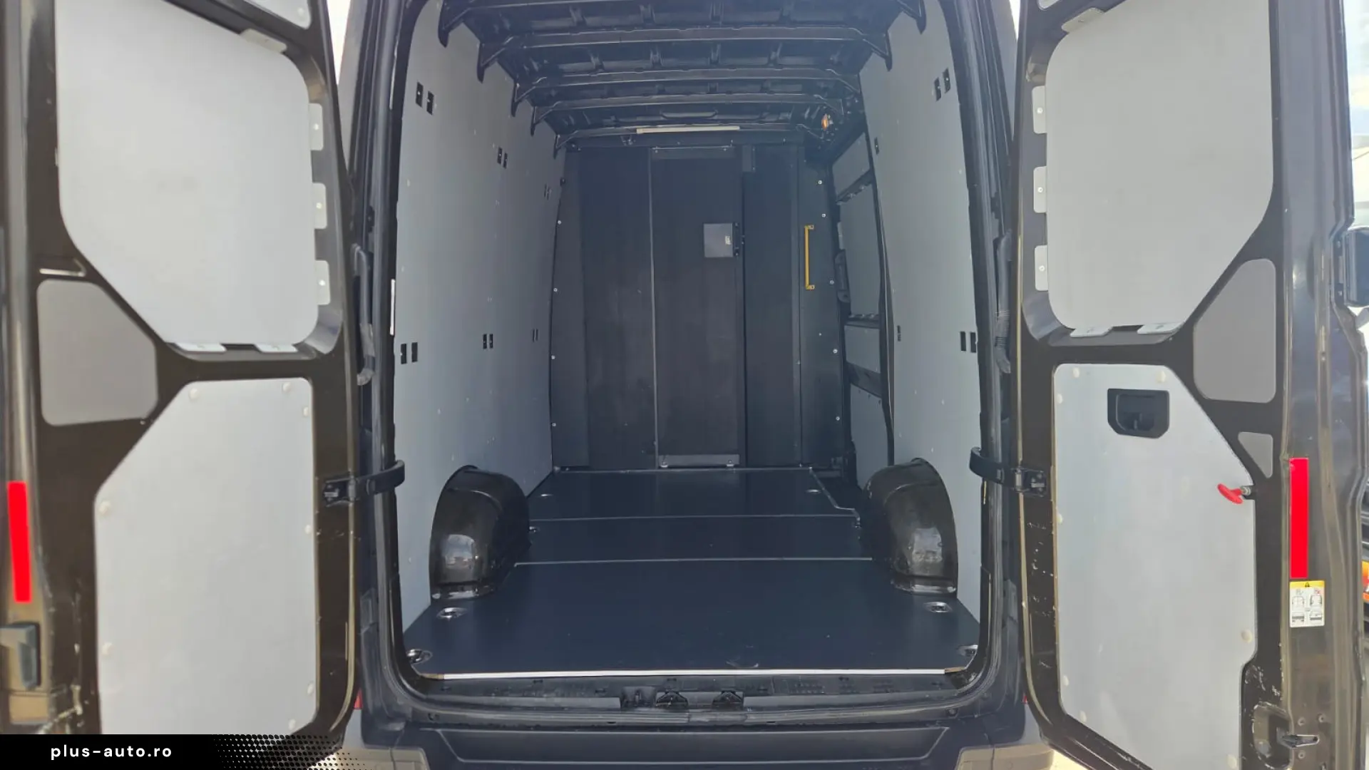 VOLKSWAGEN NEW CRAFTER L3H2