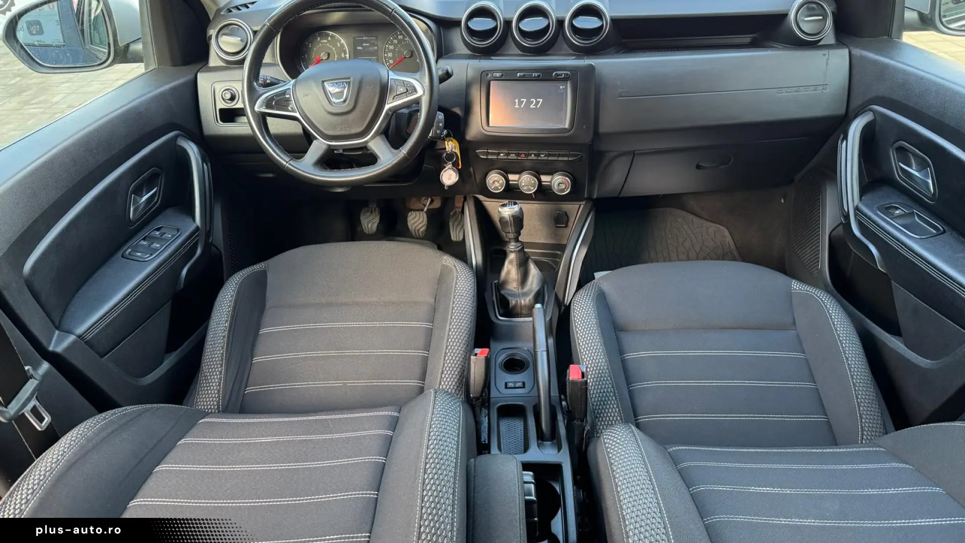 DACIA Duster 2018 — imagine 10