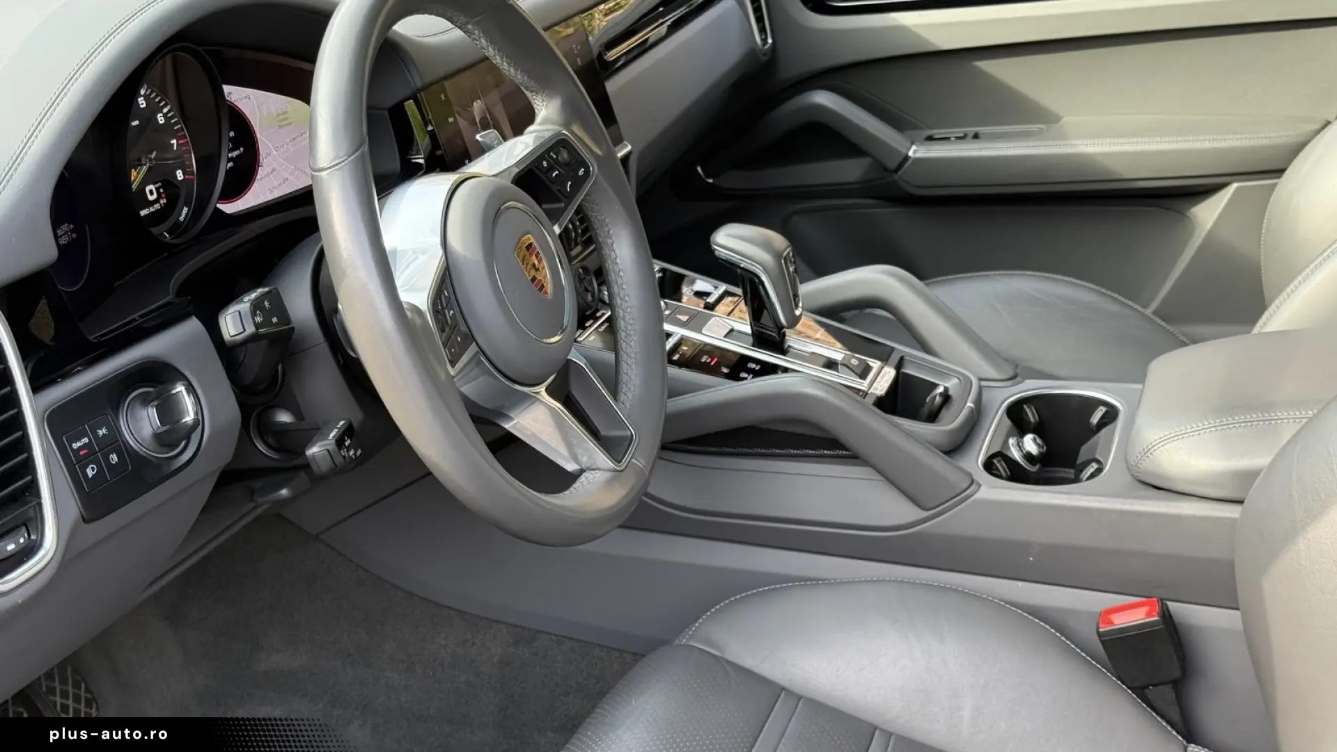 PORSCHE Cayenne 2021 — imagine 9