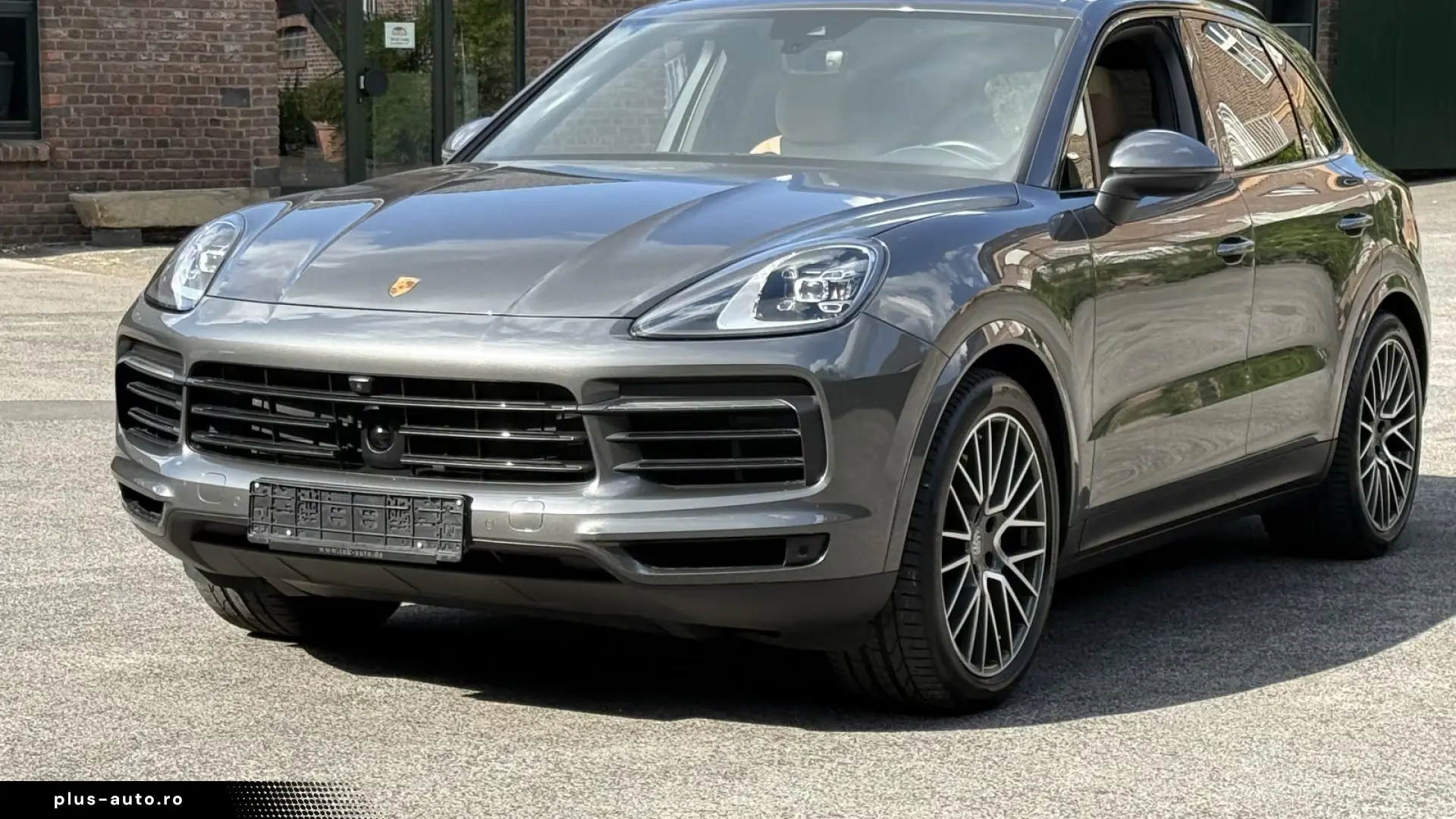 PORSCHE Cayenne 2021 — imagine 2