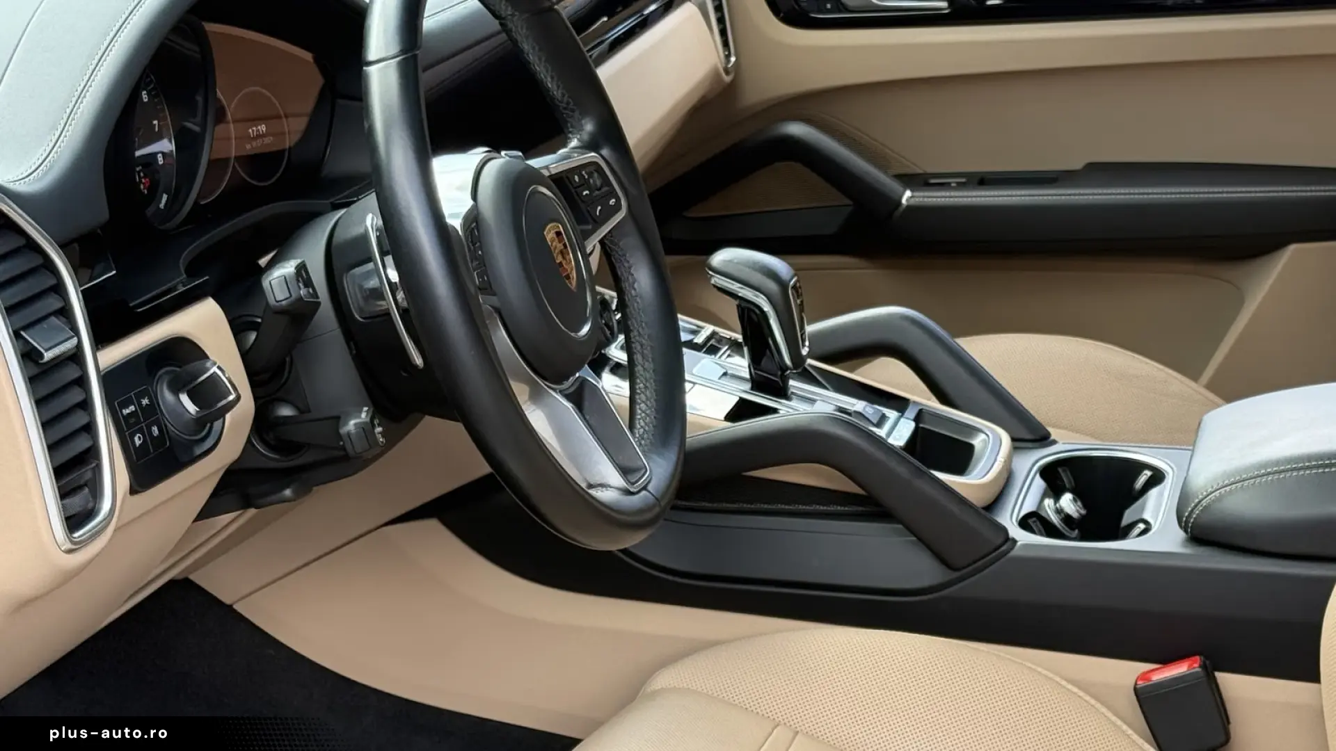PORSCHE Cayenne 2021 — imagine 7