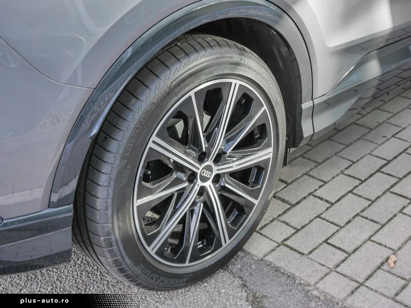 AUDI Q4 35 e-tron SHZ KAMERA MATRIX-LED HUD NAVI ACC