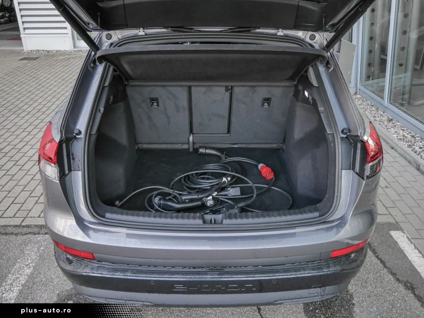 AUDI Q4 35 e-tron SHZ KAMERA MATRIX-LED HUD NAVI ACC