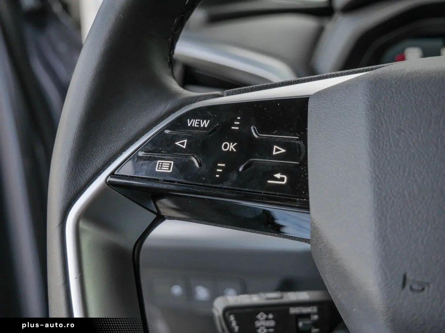 AUDI Q4 35 e-tron SHZ KAMERA MATRIX-LED HUD NAVI ACC