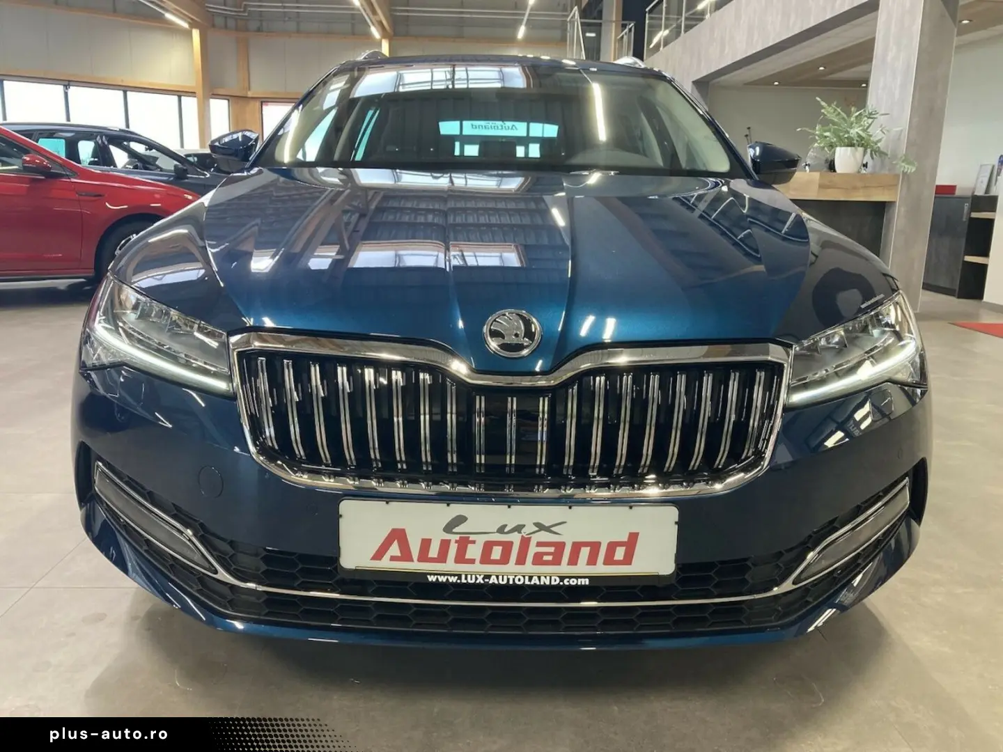 SKODA Superb 2022 — imagine 16