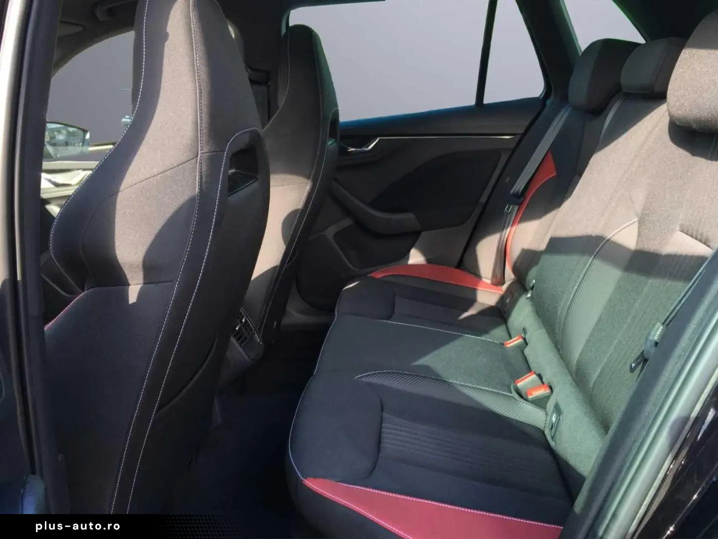SKODA Kamiq 2022 — imagine 11