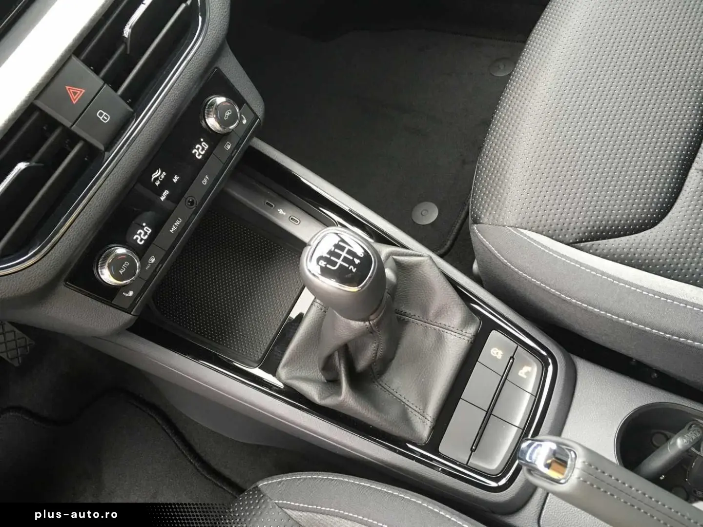 SKODA Kamiq 2022 — imagine 12