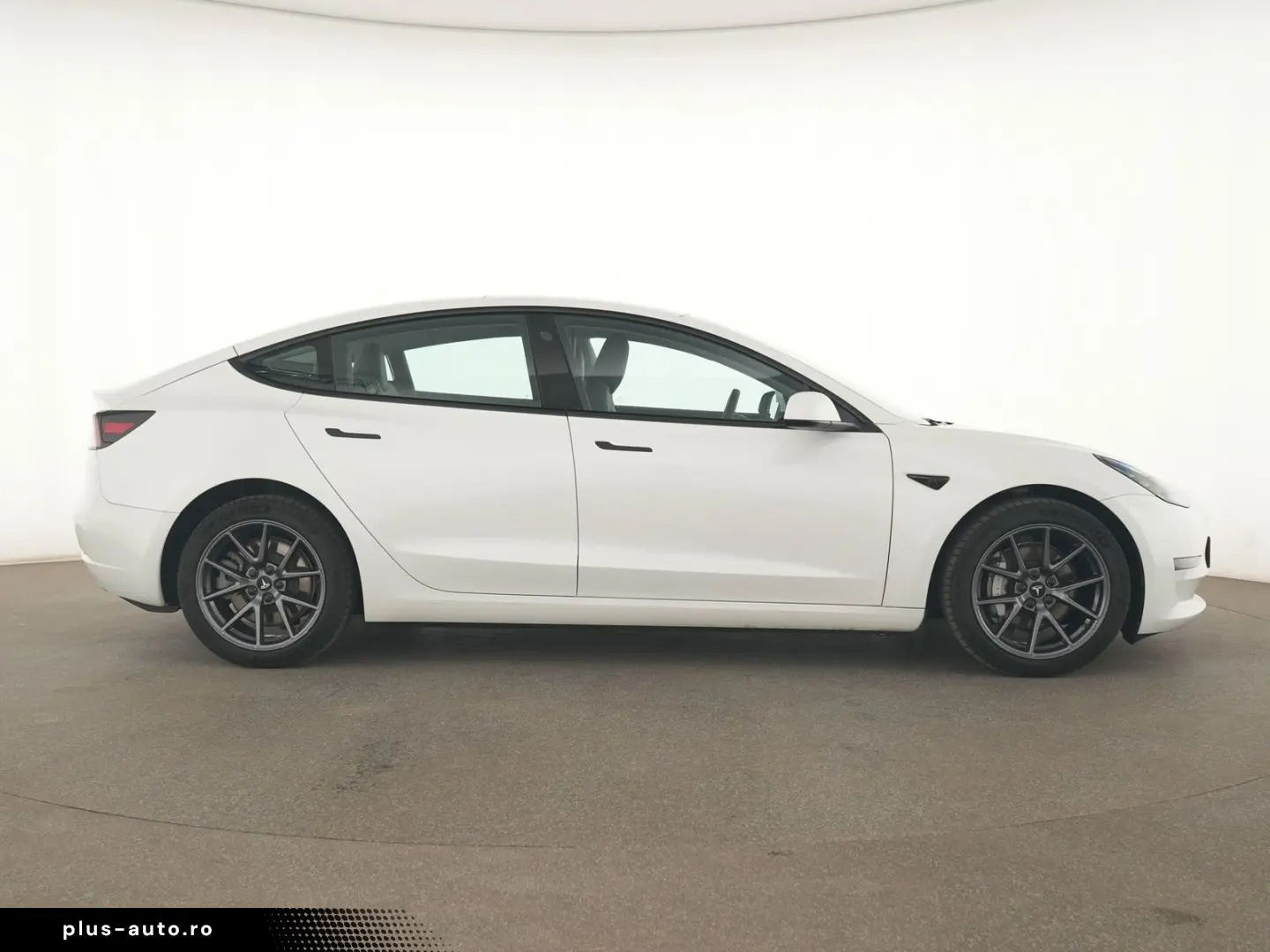 TESLA Model 3 Long Range Dual Motor