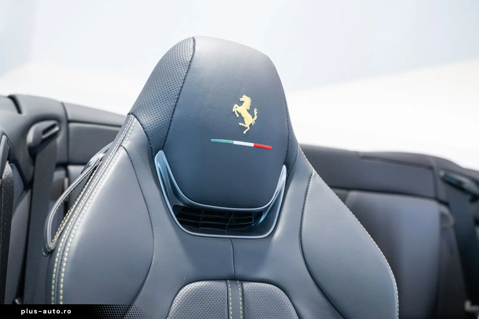 FERRARI Portofino M - Kroymans Ferrari