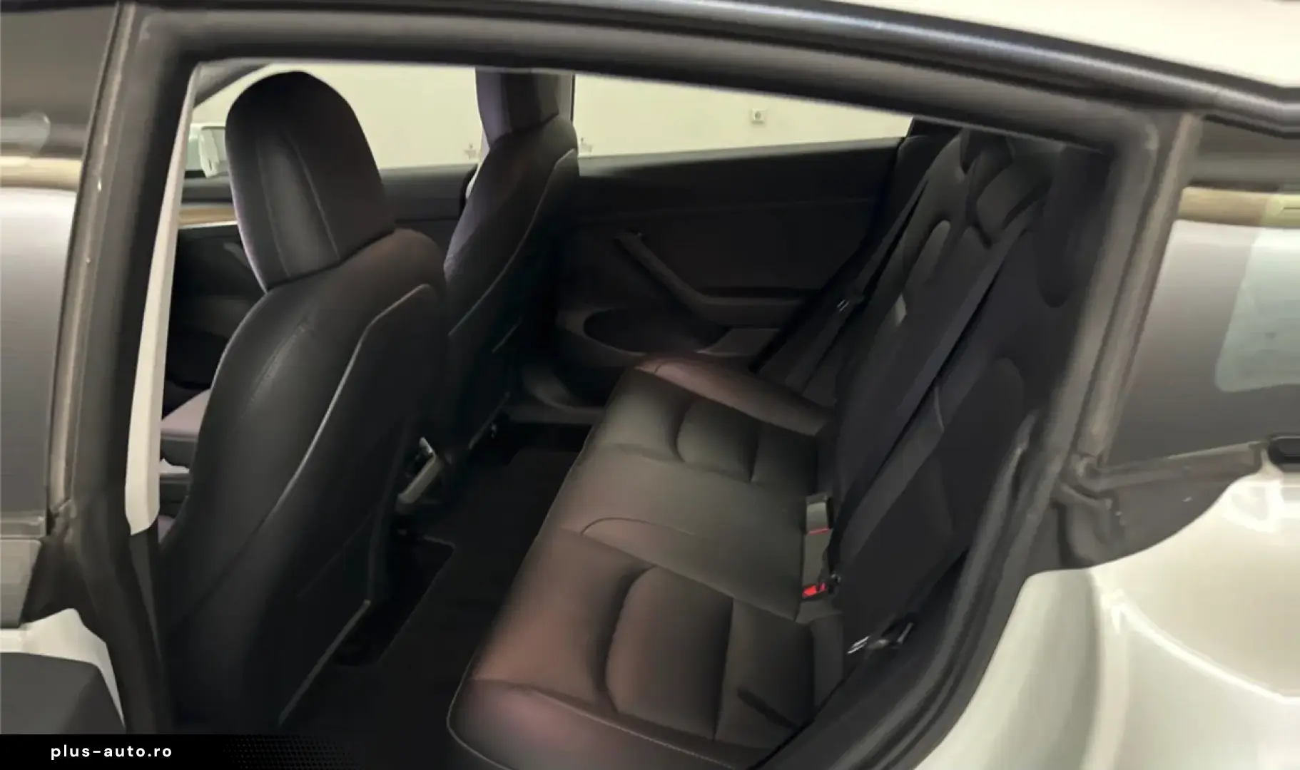 TESLA Model 3 -Long Range