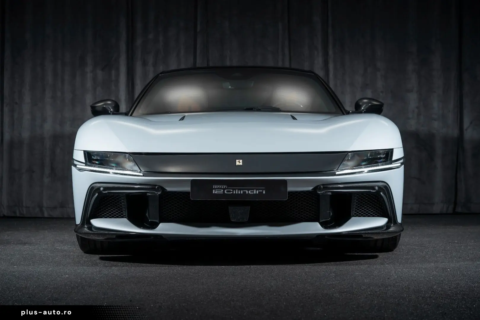 FERRARI 12Cilindri