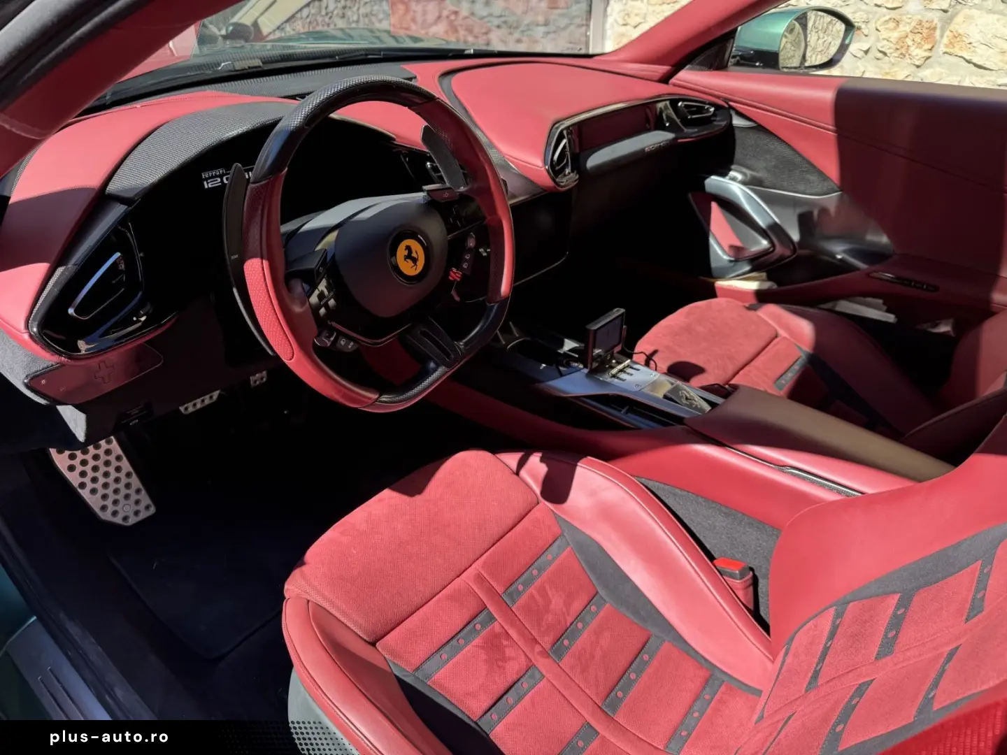 FERRARI 12Cilindri