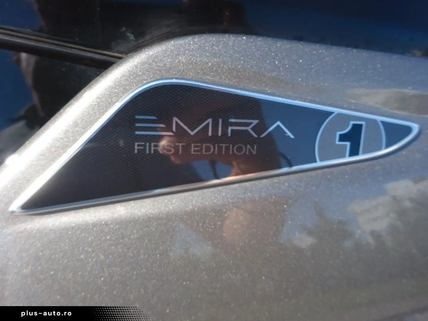 LOTUS Emira 364PS Autm. First Edition Alcantara Navi
