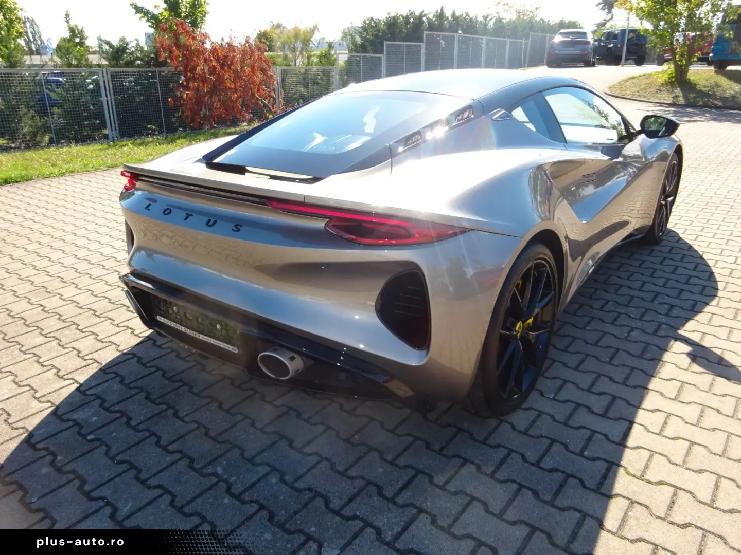 LOTUS Emira 364PS Autm. First Edition Alcantara Navi
