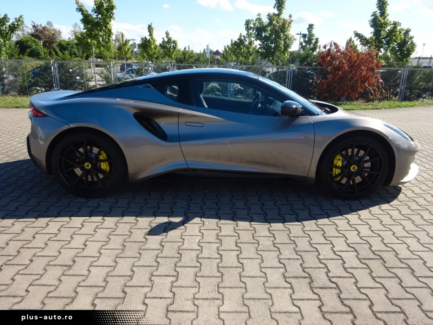 LOTUS Emira 364PS Autm. First Edition Alcantara Navi